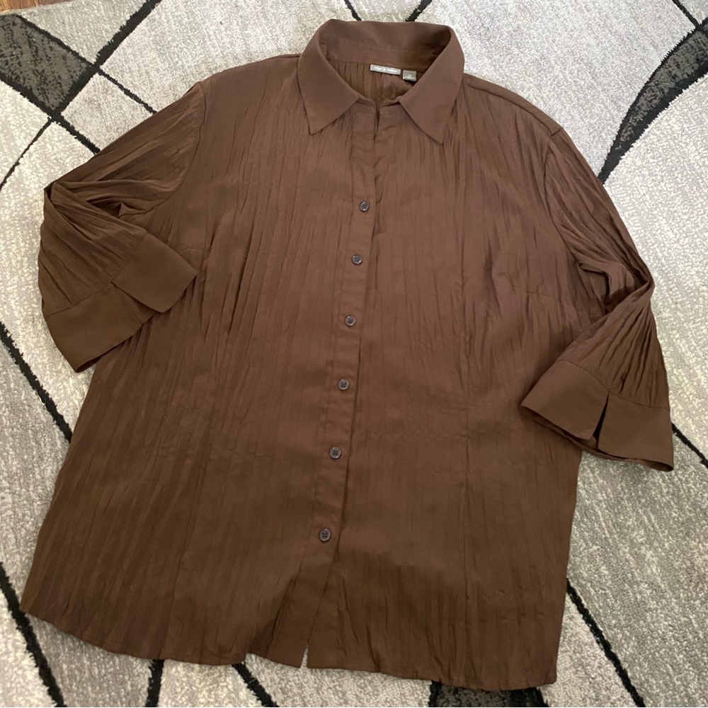 Apt. 9 Women’s Chocolate Brown Casual Button Down Shirt
